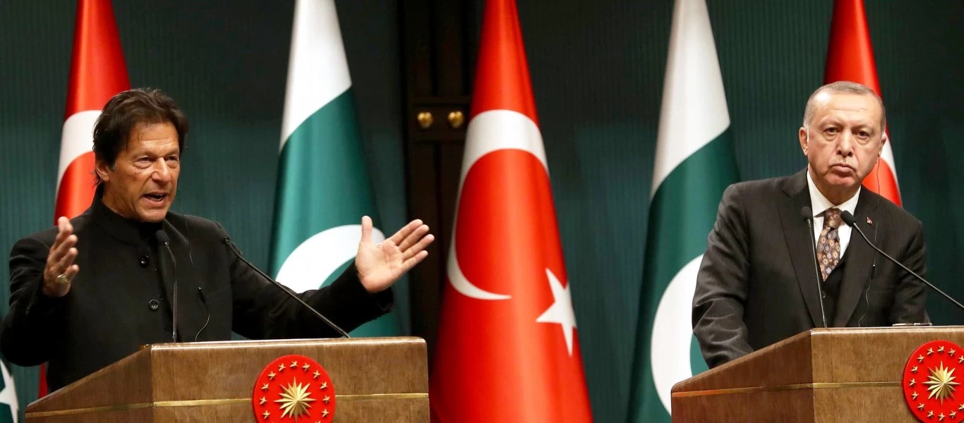 Άξονας Πακιστάν-Τουρκίας κατά Αρμενίας: «Θα δώσουμε στο Αζερμπαϊτζάν ότι οπλικά συστήματα θέλει»